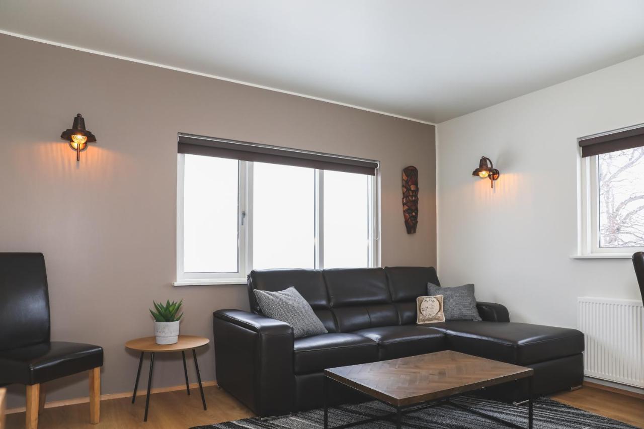 אקורירי E18 Apartments מראה חיצוני תמונה