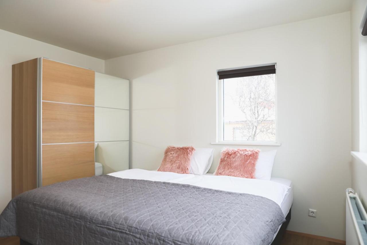אקורירי E18 Apartments מראה חיצוני תמונה