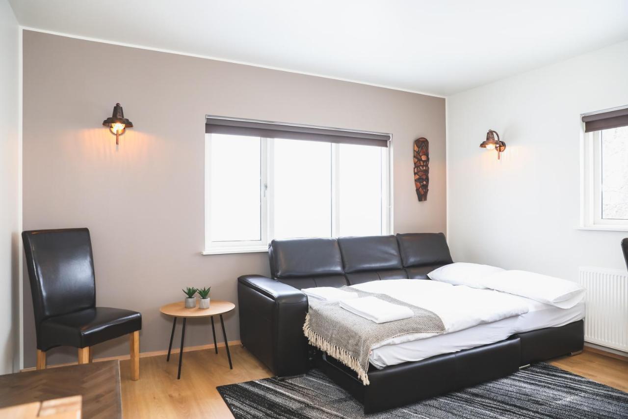 אקורירי E18 Apartments מראה חיצוני תמונה