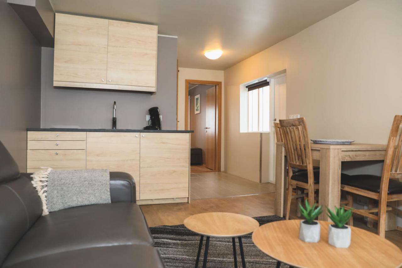אקורירי E18 Apartments מראה חיצוני תמונה