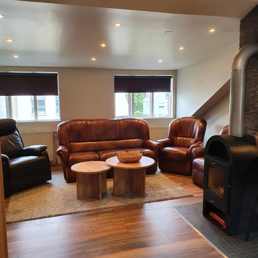 אקורירי E18 Apartments מראה חיצוני תמונה